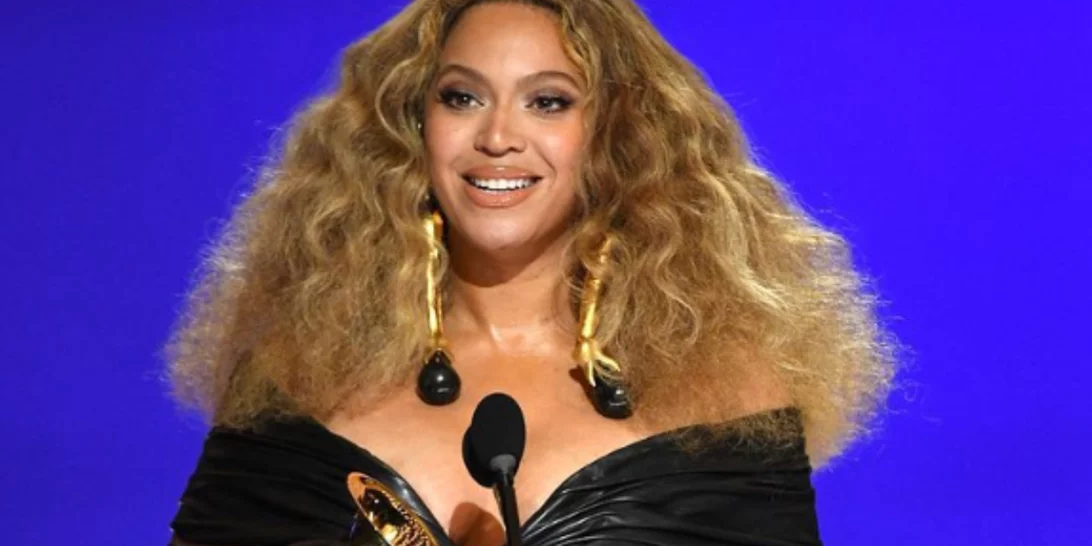 Grammys 2021 | Τα beauty looks που ξεχώρισαν στο κόκκινο χαλί