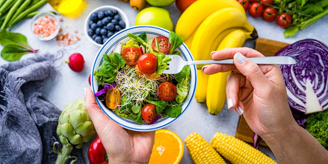 Πιο αποτελεσματική και από τη διαλειμματική | Γιατί η νηστεία μέρα πάρα μέρα κερδίζει έδαφος