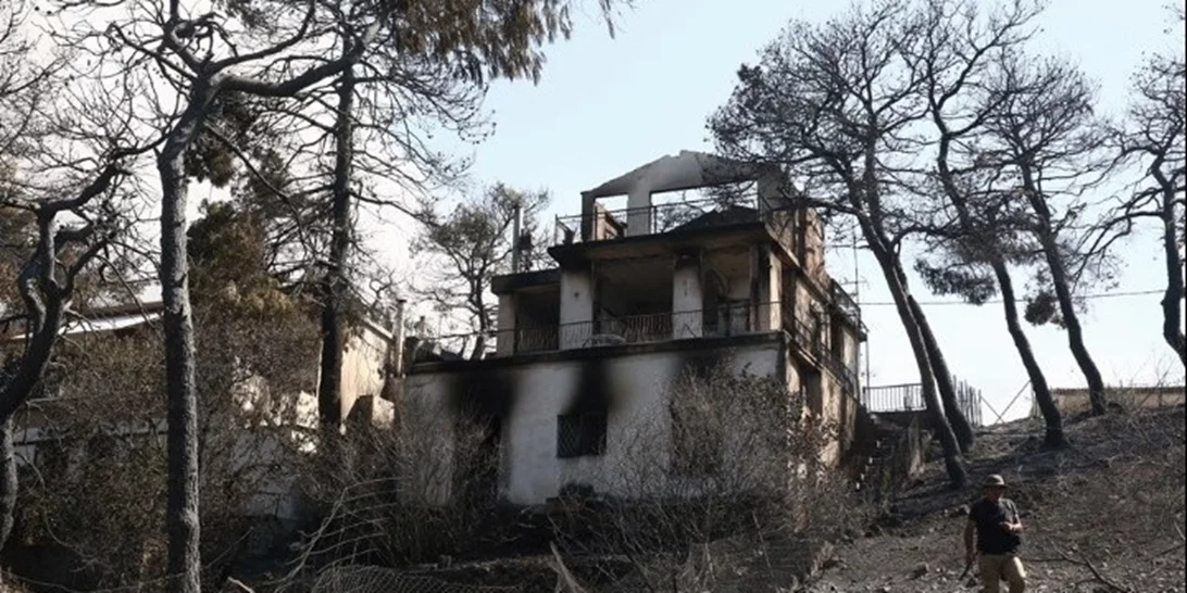 Θεσμοθείται ειδική σύνταξη 1.700 ευρώ μηνιαίως