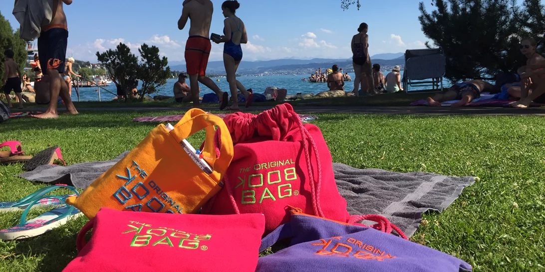 The Original Book Bag | Αν αγαπάς τα βιβλία, σίγουρα θα λατρέψεις αυτήν τη τσάντα