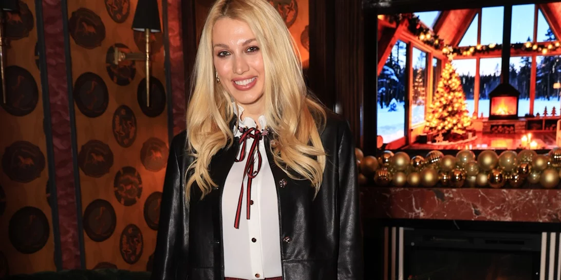 Κωνσταντίνα Σπυροπούλου | Με σέξι μίνι φούστα σε βραδινή της έξοδο