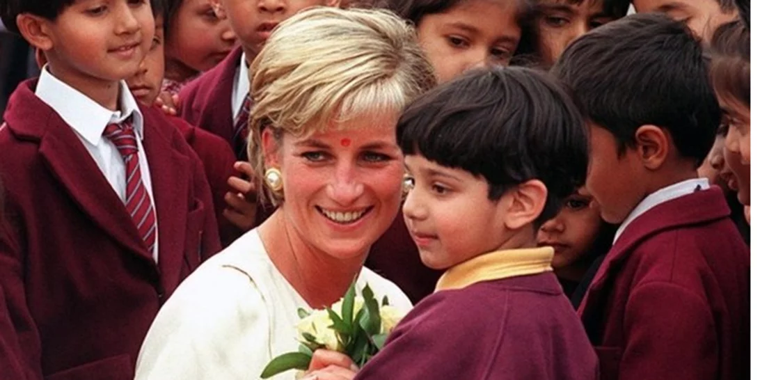 Πριγκίπισσα Diana | Το φλοράλ άρωμα που είχε πάντα στο μπουντουάρ της