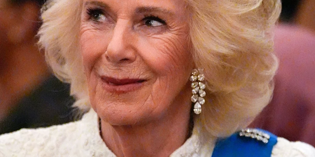 Βασίλισσα Καμίλα | Εμφάνιση - έκπληξη με τη νυφική τιάρα της πριγκίπισσας Ευγενίας, σε δεξίωση στο Winsdor