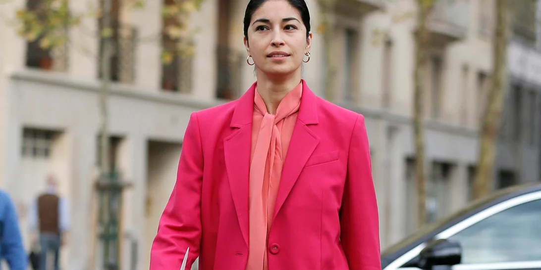 Τα χρωματιστά σακάκια που είναι ιδανικά για αυτή την εποχή