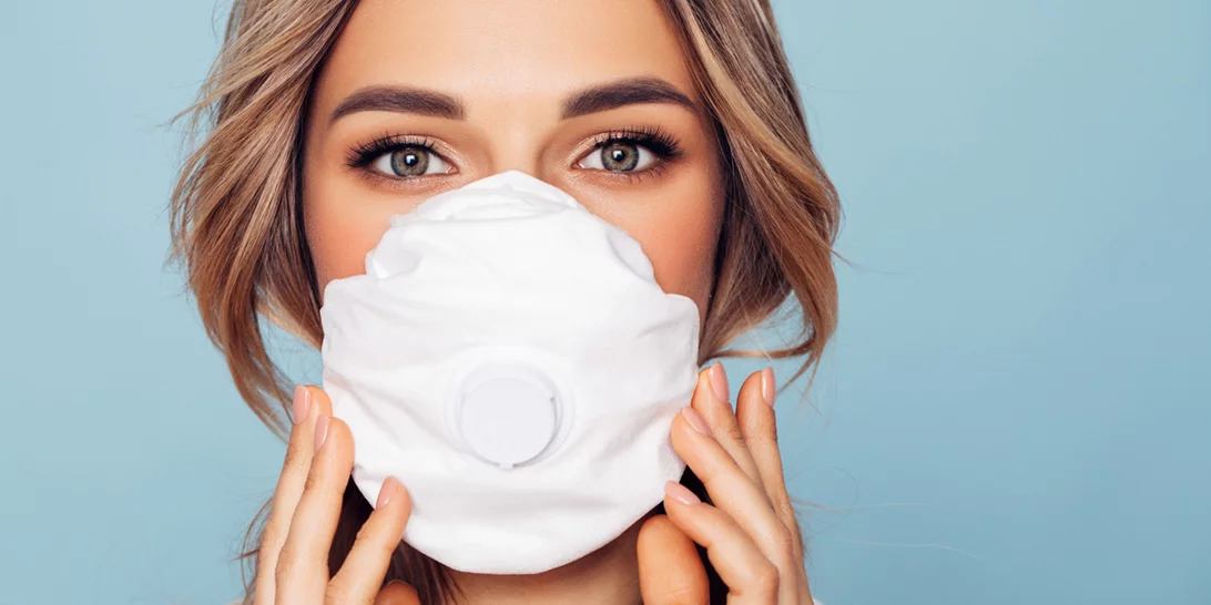 Maskne | Όλα όσα χρειάζεται να ξέρεις για το νέο αυτό φαινόμενο και την αντιμετώπισή του