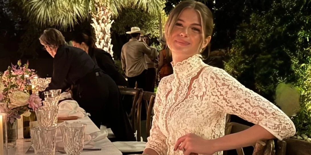 Αμαλία Κωστοπούλου | Το δαντελένιο φόρεμα του wedding party της ήταν δημιουργία Έλληνα σχεδιαστή