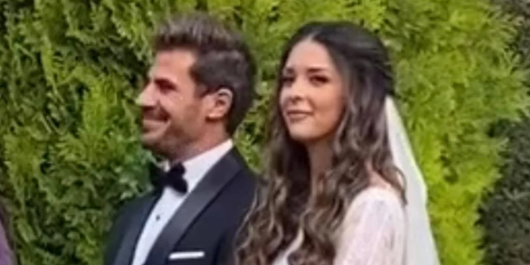 Άκης Πετρετζίκης - Κωνσταντίνα Παπαμιχαήλ | Αυτό ήταν το μενού του γάμου τους που συζητήθηκε (+φωτο)