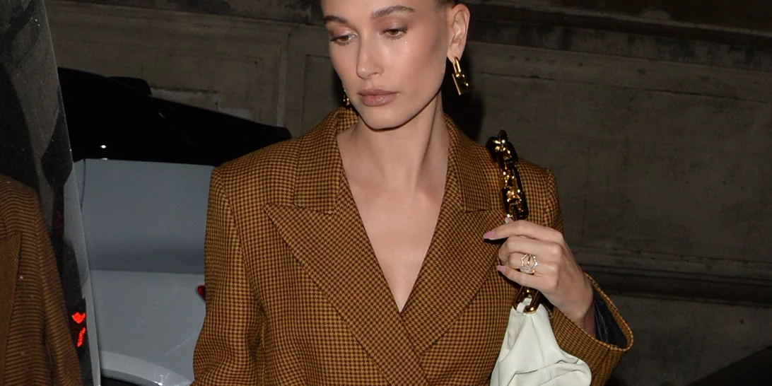 Messy Bun | 3 γιορτινές εκδοχές του πιο trendy "επιμελώς ατημέλητου" κότσου