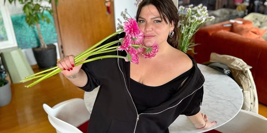 Δανάη Μπάρκα | Το lip combo που χρησιμοποιεί είναι απόλυτη πρόταση για να αναδείξεις τα χείλη σου σε ένα πρωινό μακιγιάζ