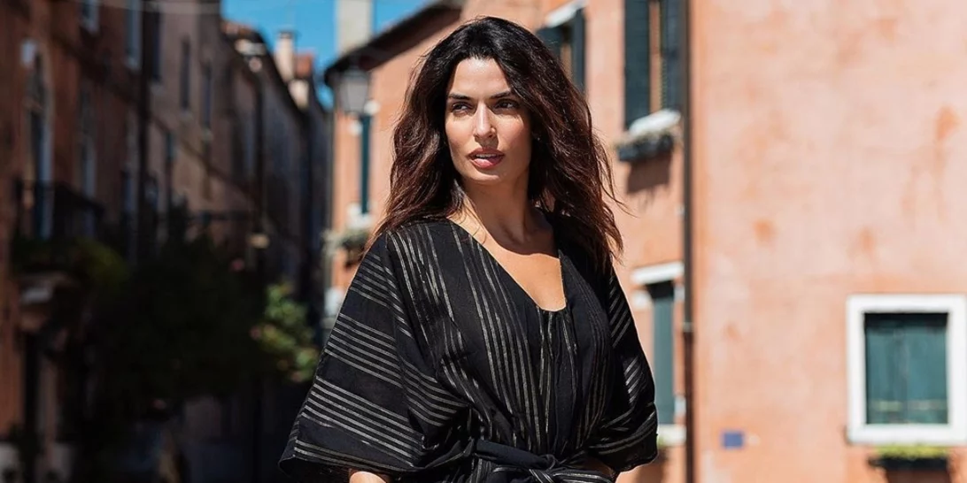 Τα κολάν δεν είναι μόνο για το γυμναστήριο | Η Τόνια Σωτηροπούλου δημιούργησε το πιο κομψό casual look που μπορείς να αντιγράψεις