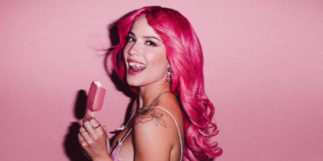 Pink hair | 8 celebrities που θα σε πείσουν να υιοθετήσεις την τάση