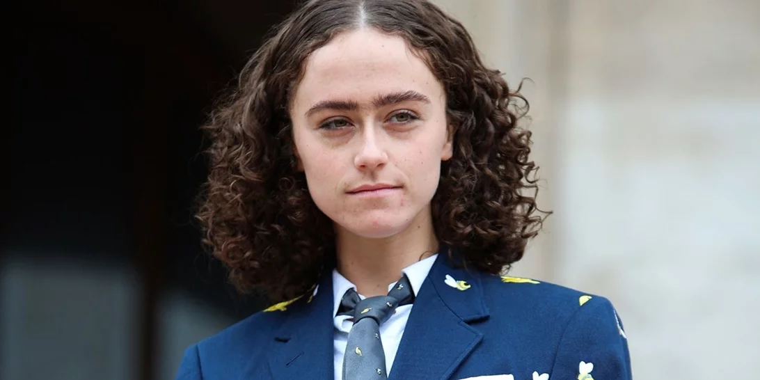 Ella Emhoff | Ο ρόλος που θα παίξει η θετή κόρη της Kamala Harris στον προεκλογικό της αγώνα