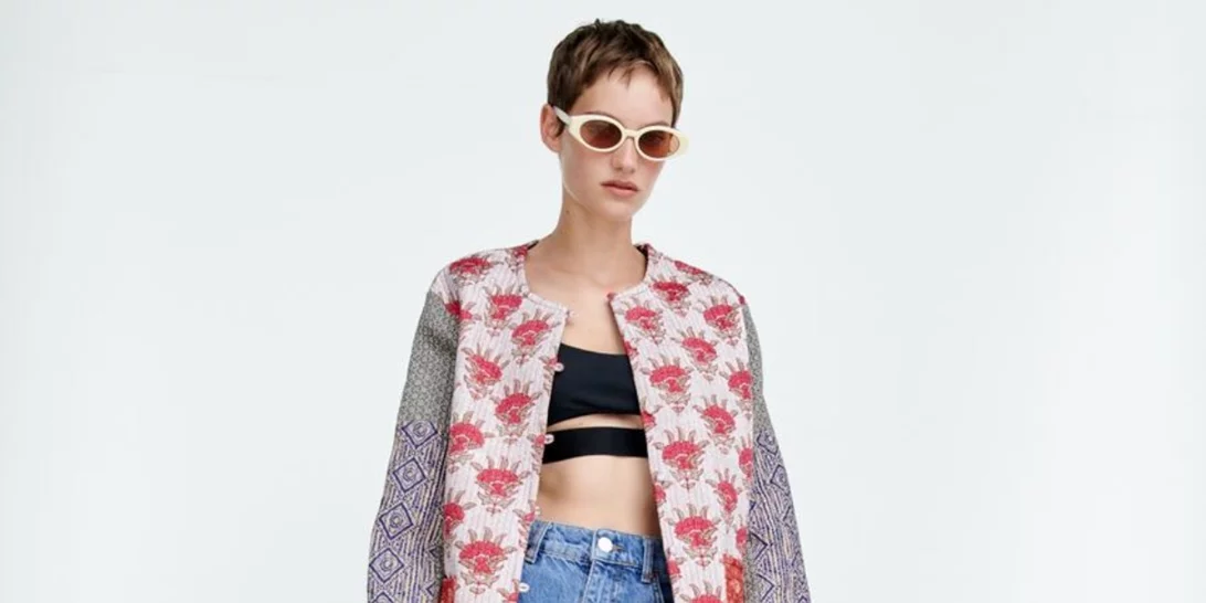 Ανακαλύψαμε το πιο ιδιαίτερο Zara μπουφάν για να δημιουργήσεις μία sustainable γκαρνταρόμπα