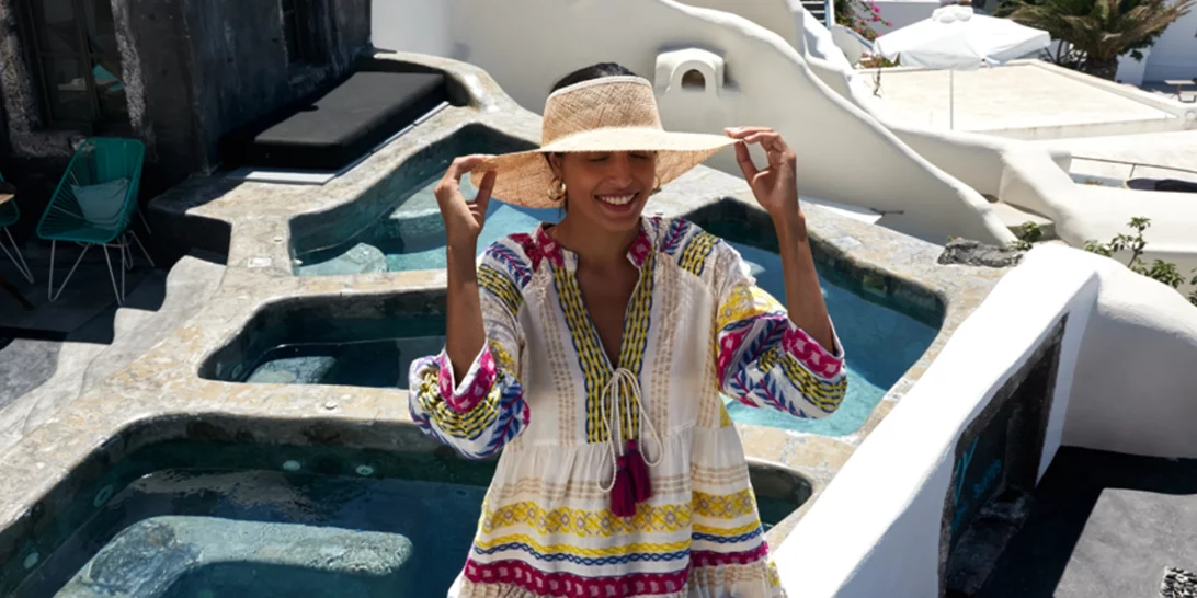 Εμείς βρήκαμε τα τέλεια καφτάνια που θα φοράμε όλο το καλοκαίρι