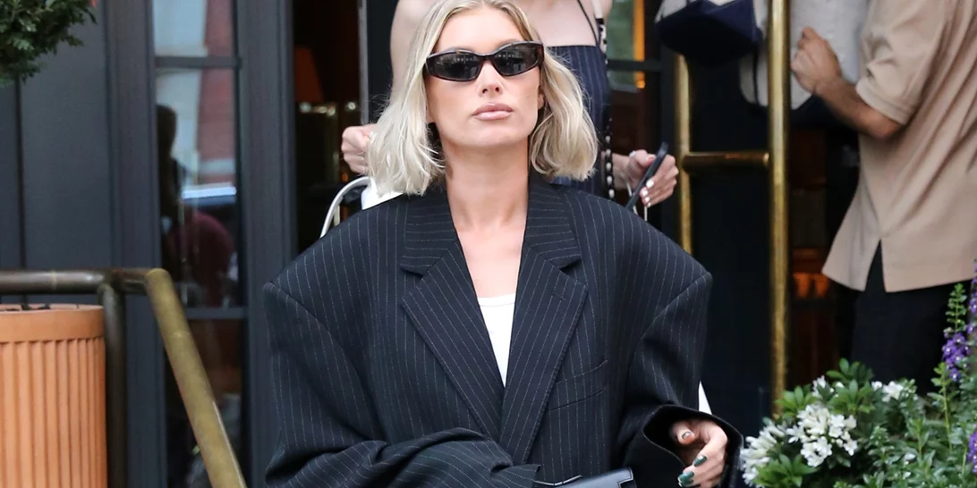 Balletcore beauty | Η chic τάση μαλλιών από την πασαρέλα που έχει κάνει θραύση στο streetstyle