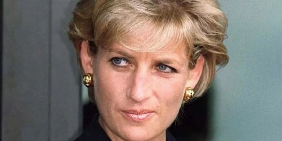 Πριγκίπισσα Diana | Ο εραστής της χαρακτηρίζει "ασυγχώρητη" τη συνέντευξη-βόμβα του Martin Bashir στο BBC