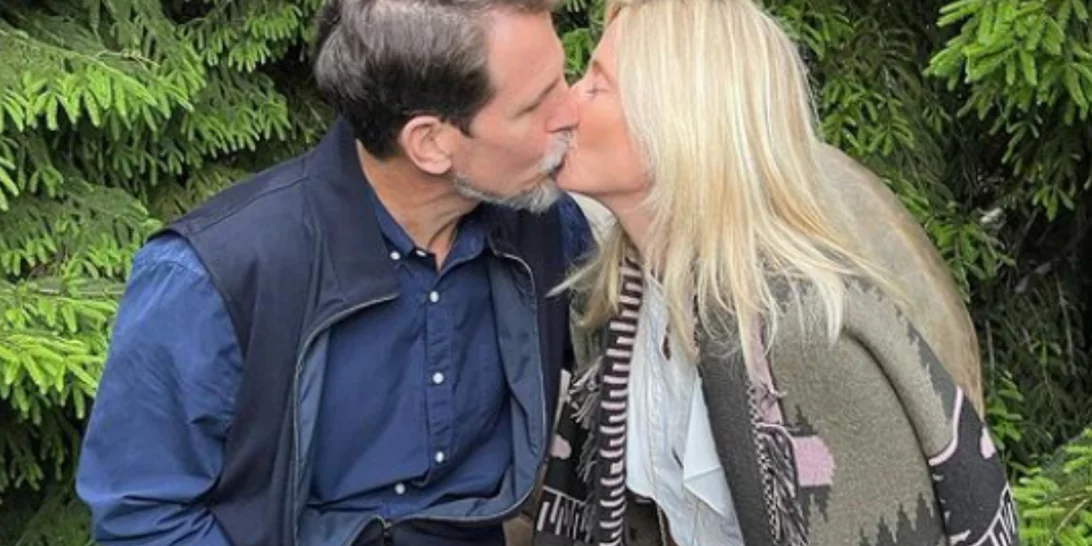 Marie Chantal | Το δημόσιο φιλί με τον σύζυγό της, Παύλο, και ο έρωτας μετά από 26 χρόνια