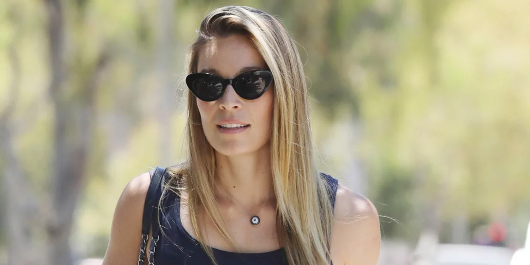 Η Μαριέττα Χρουσαλά φόρεσε τα πιο μοντέρνα μαγιό | Τα σχέδια που θα θέλεις να αποκτήσεις άμεσα