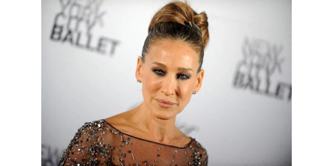 Η συνεργασία της Sarah Jessica Parker με τον οίκο Fendi για τη δημιουργία της ανανεωμένης "Fendi Baguette"