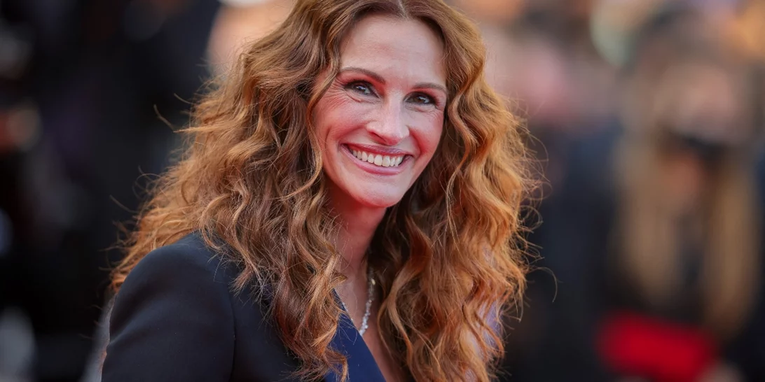 Julia Roberts | Η νέα δραματική αλλαγή στα μαλλιά της ανήκει στις επόμενες μεγάλες τάσεις