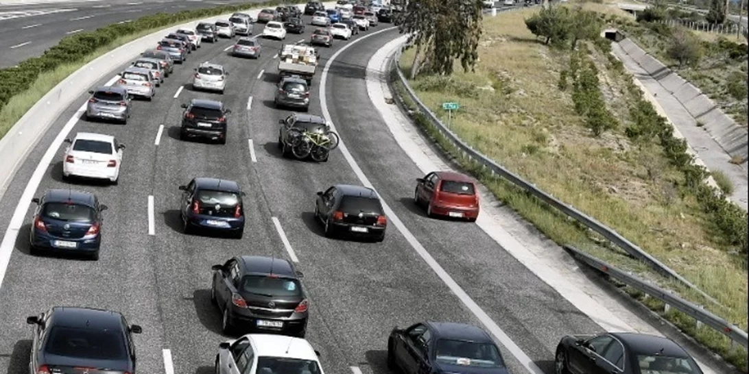 Σε ισχύ από σήμερα τα αυξημένα μέτρα της Τροχαίας ενόψει Χριστουγέννων, Πρωτοχρονιάς και Θεοφανίων