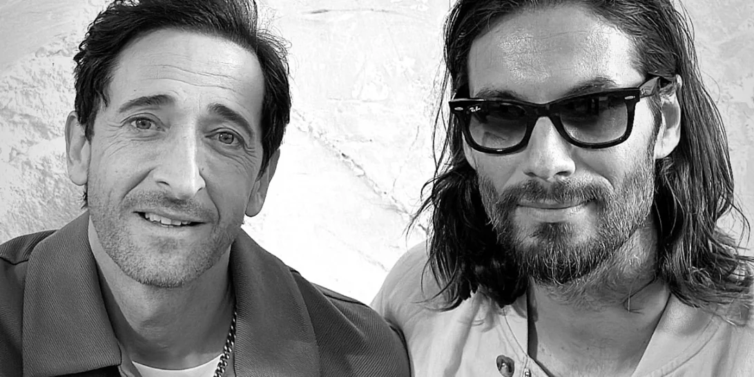 Adrien Brody | Σε ελληνικό γλέντι με μπουζούκι και συρτάκι στο Cinapos μετά το show της COS στην Αθήνα