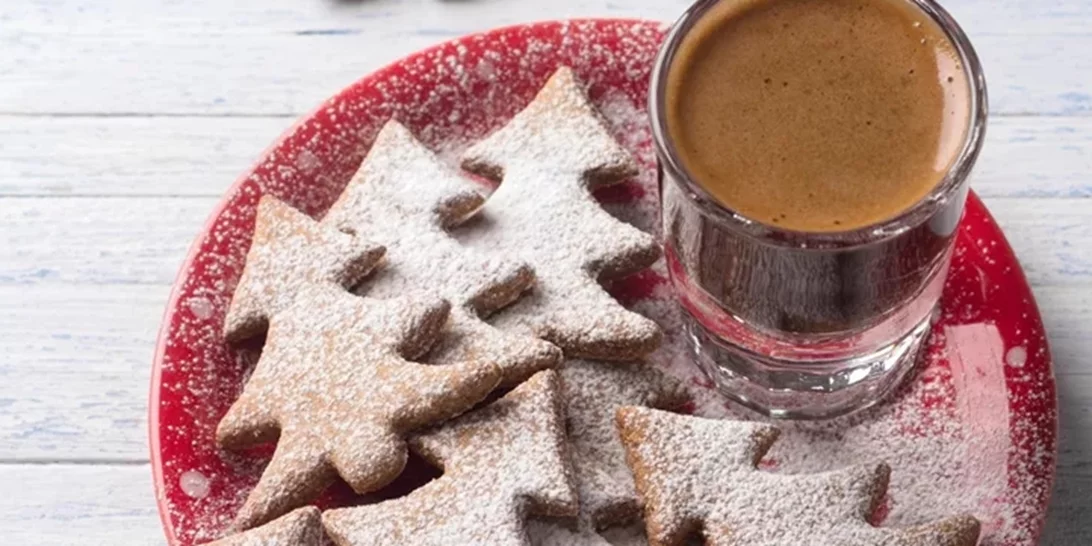 Πόση καφεΐνη έχει 1 φλιτζανάκι εσπρέσο; Και πόσους μπορείς να πιεις χωρίς να σε πιάσει ταχυκαρδία;