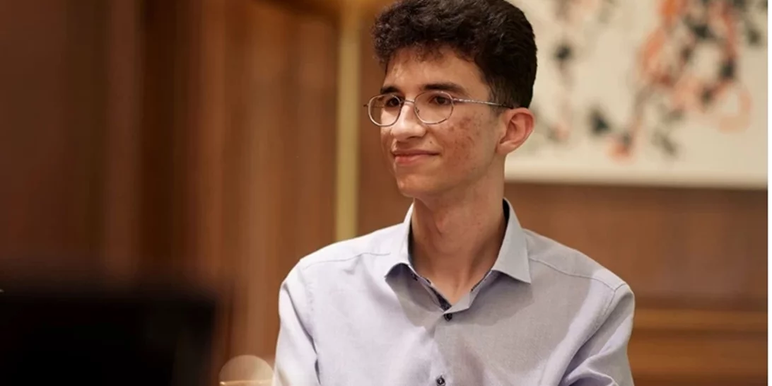 Βάσεις 2022 | Σε ποια κορυφαία Σχολή του Πολυτεχνείου πέρασε ο Κουρός - Ο 19χρονος Ιρανός αριστούχος