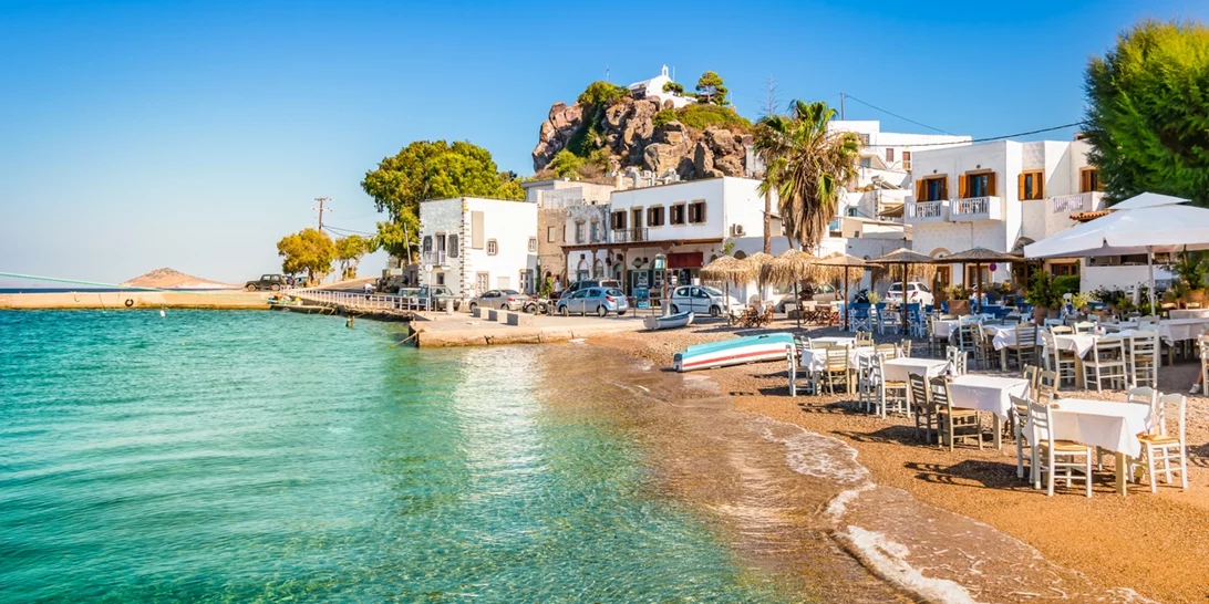 Στα ομορφότερα νησιά της Ελλάδας για να επισκεφτεί κανείς αυτό το καλοκαίρι συμπεριλαμβάνεται η Πάτμος