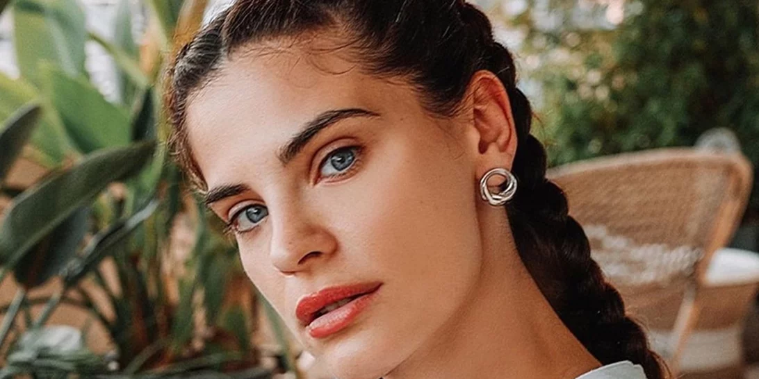 Η Χριστίνα Μπόμπα μακριά από τα δίδυμά της – Το πρόβλημα υγείας που την ταλαιπωρεί