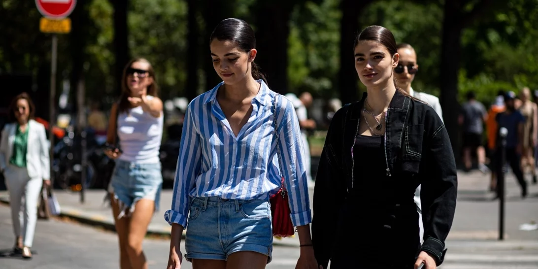 4 καλοκαιρινά παπούτσια που ταιριάζουν άψογα με σορτς