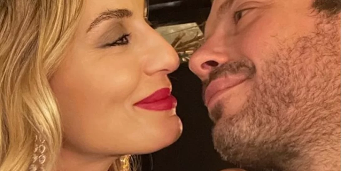 Ελεονώρα Μελέτη | Οι ευχές στον Θοδωρή Μαροσούλη για τα γενέθλιά του και η τούρτα - υπερπαραγωγή