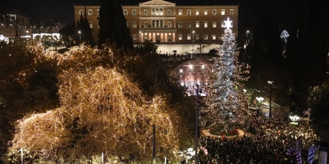 Με την "Ταράτσα του Χρόνου" η Αθήνα θα υποδεχτεί στο Σύνταγμα το 2025