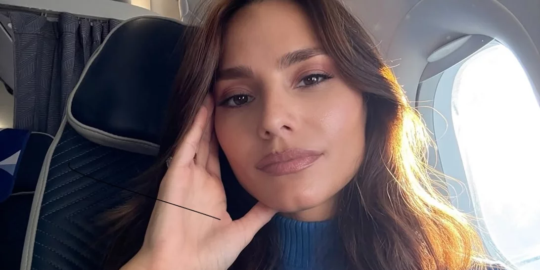 "Monster building" | Η Ηλιάνα Παπαγεωργίου στο απόλυτο instagram frame του Χονγκ Κονγκ