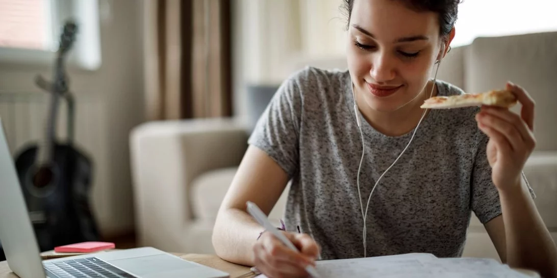 Πανελλήνιες Εξετάσεις | 5 τροφές που βοηθούν στη συγκέντρωση και τη μνήμη
