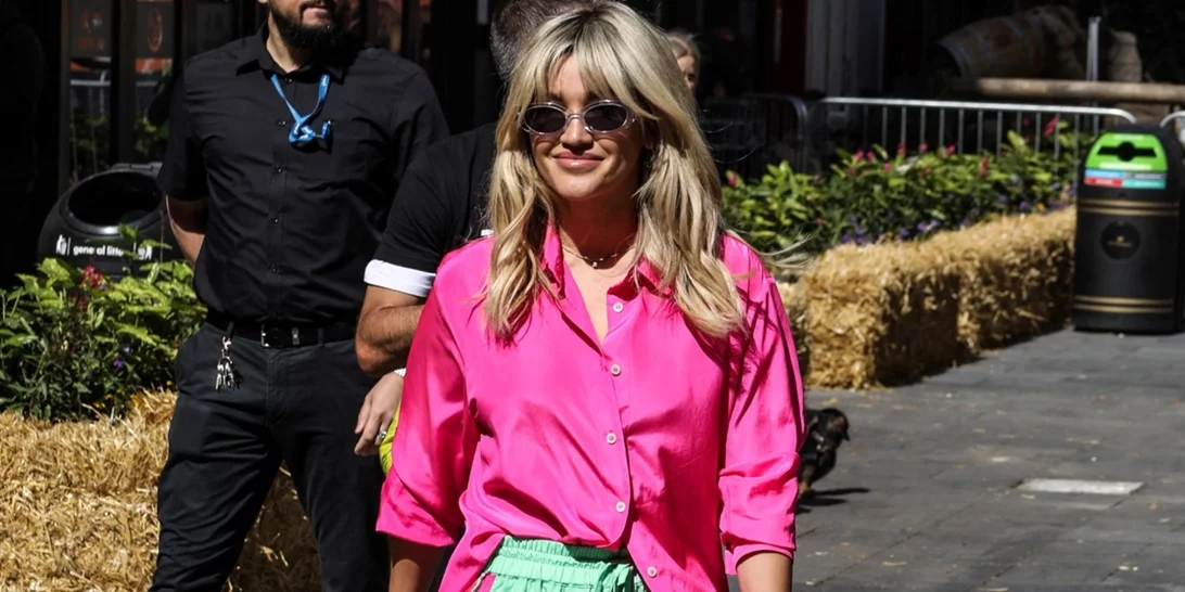 Αντίο curtain bangs | Τα Ηepburn bangs είναι η μεγαλύτερη τάση στα μαλλιά τώρα