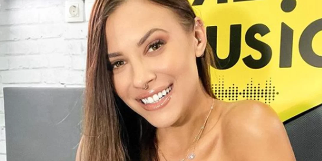 The Voice | Τέλος η Λάουρα Νάργες – Σε αναζήτηση παρουσιάστριας ο ΣΚΑΪ