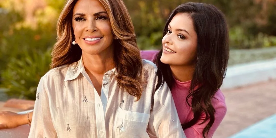 "Κομψή σαν τη μητέρα της" | Η Μαριτίνα Ντενίση φωτογραφίζεται με couture δημιουργία