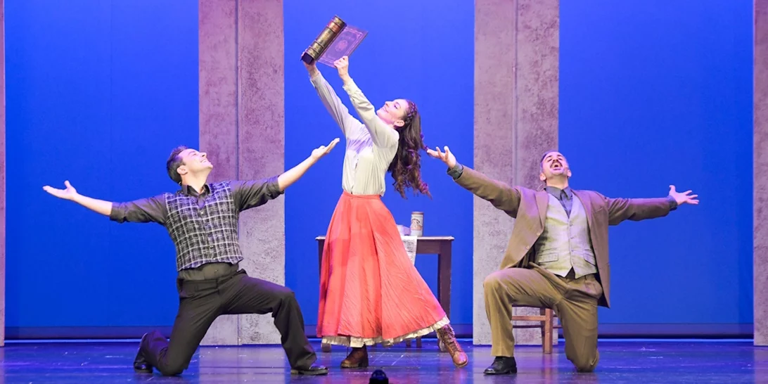 Ο μύθος της Anastasia "ζωντάνεψε" στο Ακροπόλ | Ένα φαντασμαγορικό μιούζικαλ με μικρούς και μεγάλους χορευτές