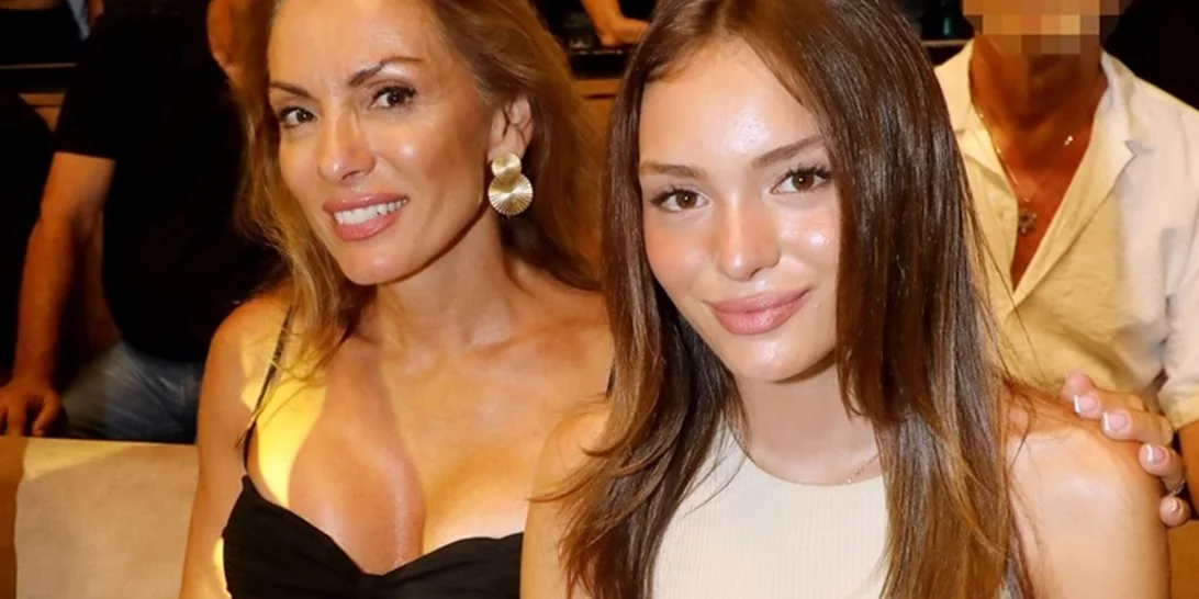 Αλεξάνδρα Πασχαλίδου | Η βάπτιση της κόρης της με νονούς τη Μελίσσα και τον Γιάννη Βαρδινογιάννη