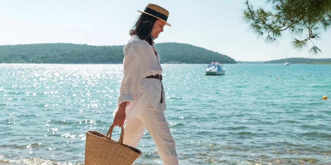 What's in my summer bag | 5 κομμάτια που έχει πάντα μία fashionista στην τσάντα παραλίας