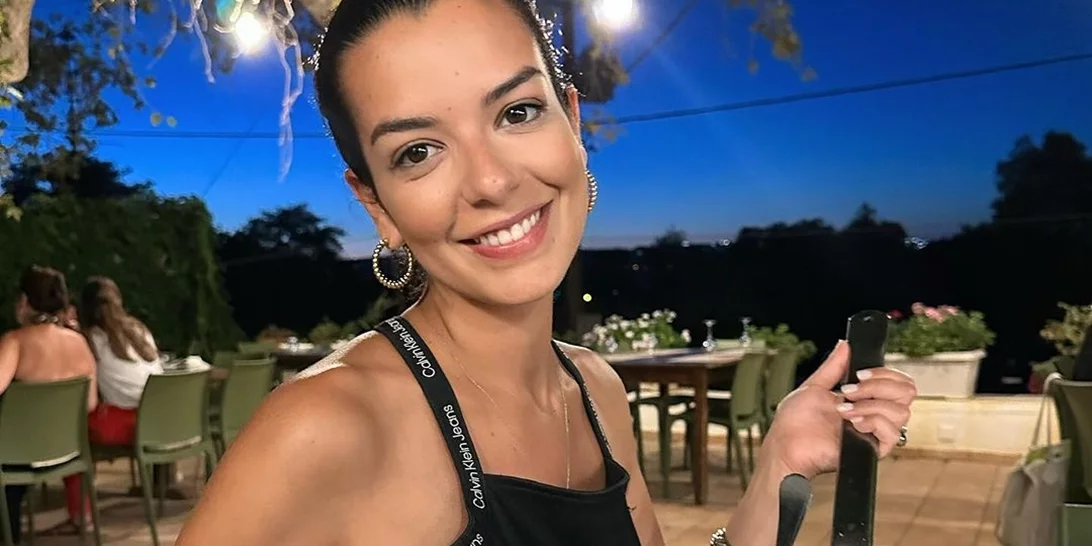 Η Νικολέττα Ράλλη αποκάλυψε τον λόγο που ήταν ξυπόλητη κατά τη διάρκεια της βάπτισης της κόρης της