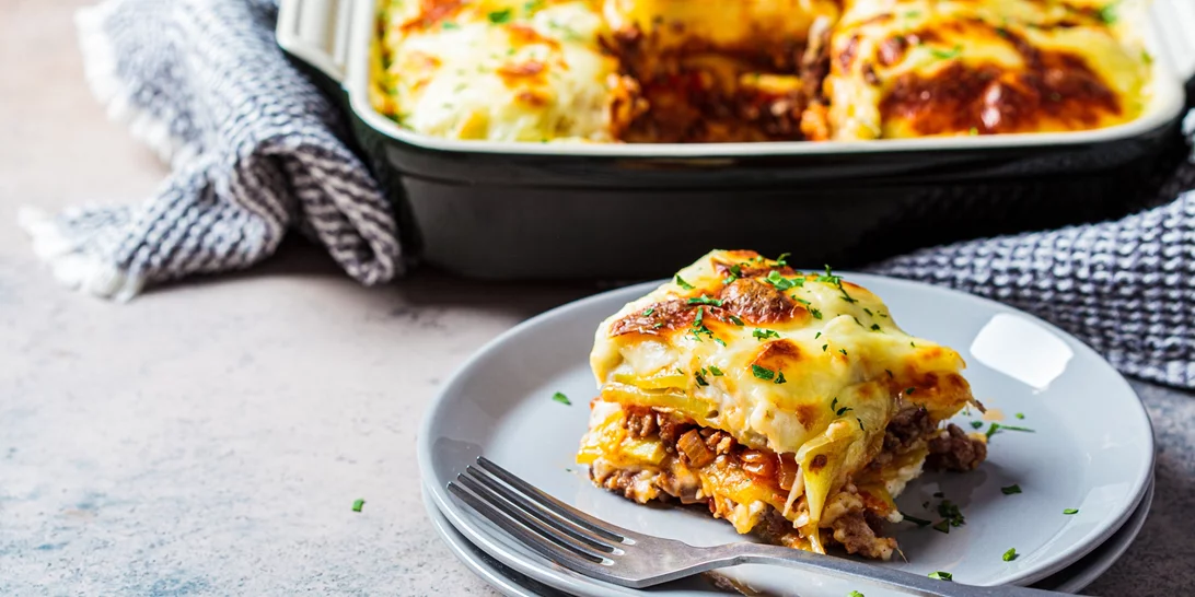 Ο απόλυτος "τεμπέλικος" μουσακάς | Έτοιμος σε 30' χωρίς να χρησιμοποιήσεις καν τηγάνι