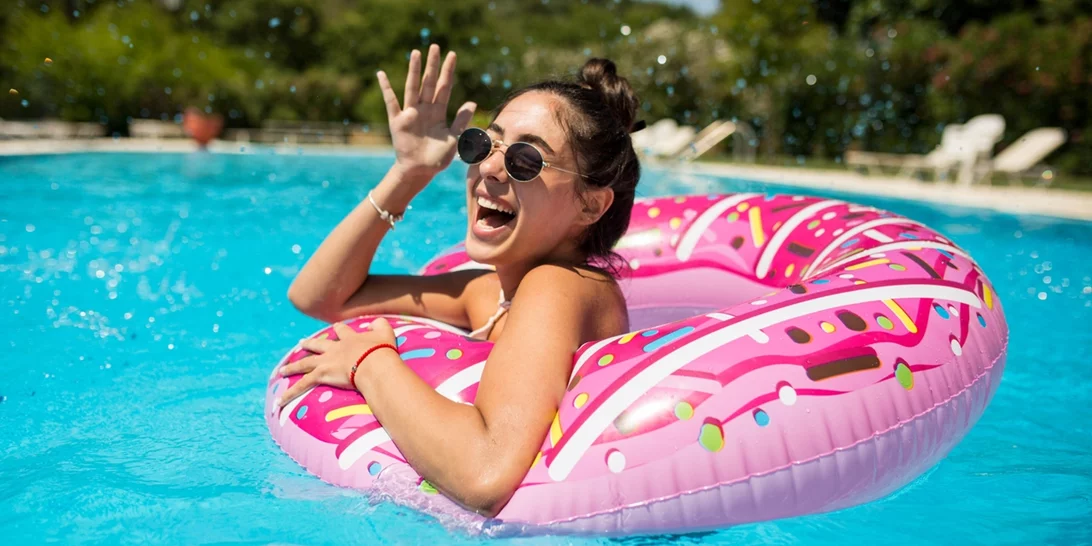 Καιρός: Εως τους 37 βαθμούς ο υδράργυρος σήμερα - Πού θα εκδηλωθούν καταιγίδες