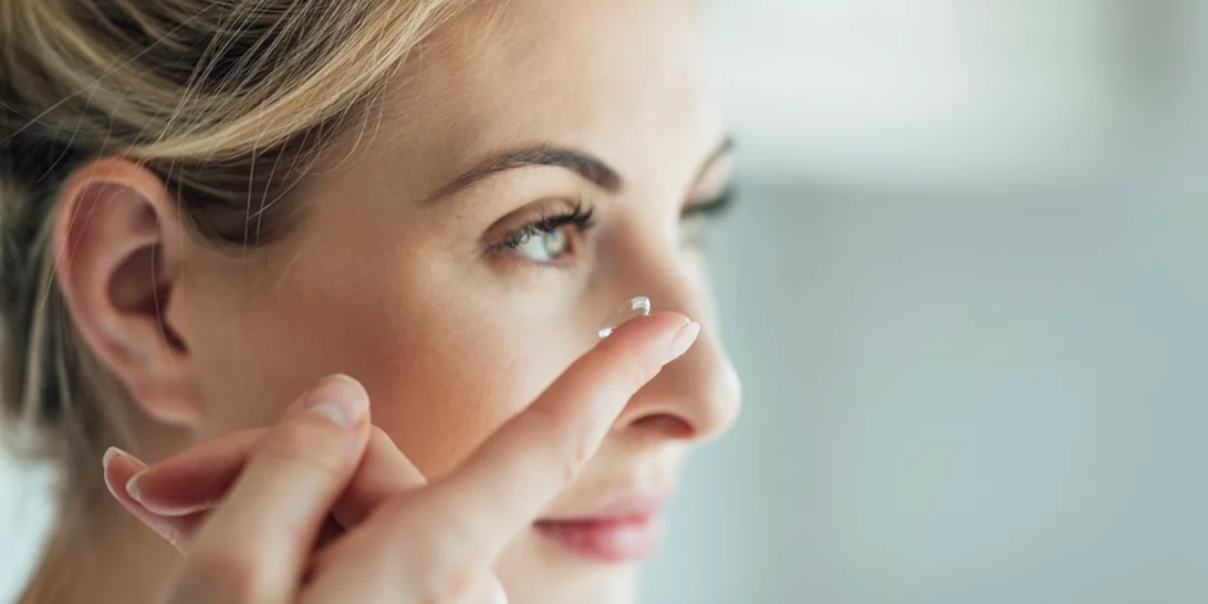 Πολυεστιακοί φακοί επαφής: Η επιλογή που θα "λύσει" τα μάτια σας!