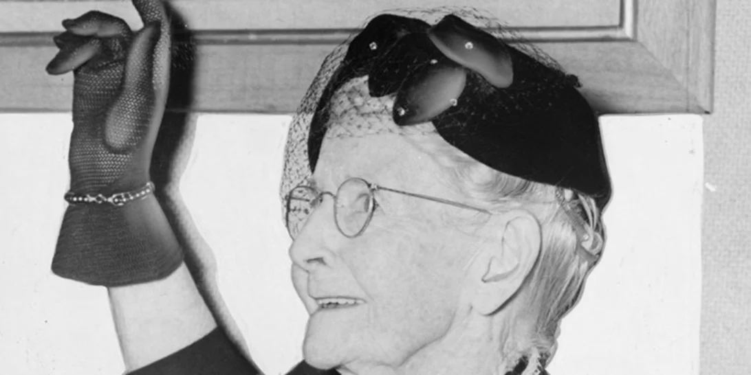 Γκραντμά Μόουζες | Η γιαγιά που άρχισε να ζωγραφίζει σοβαρά σε ηλικία 78 ετών