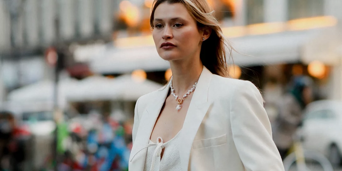 Τα κομψά φορέματα που θα λατρέψεις για τις everyday εμφανίσεις σου