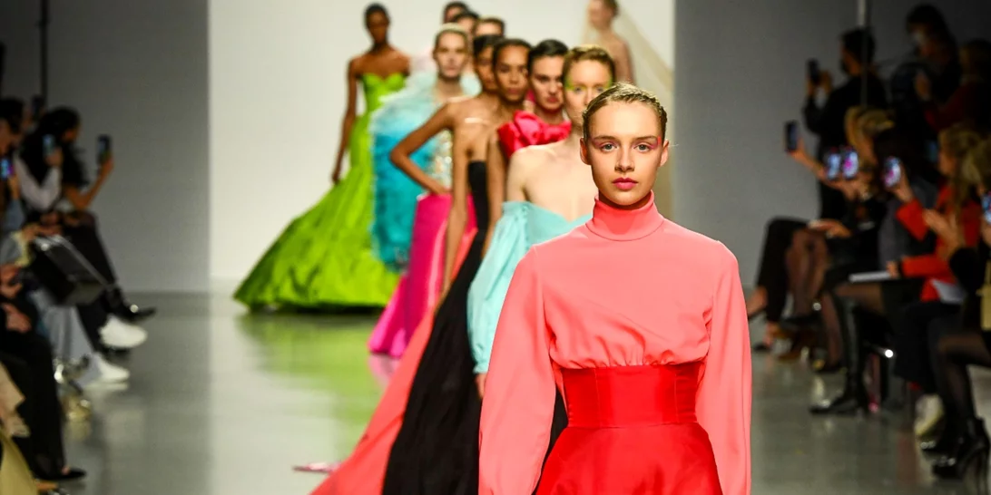 Celia Kritharioti | Οι backstage φωτογραφίες από την παρουσίαση της haute couture συλλογής της στο Παρίσι