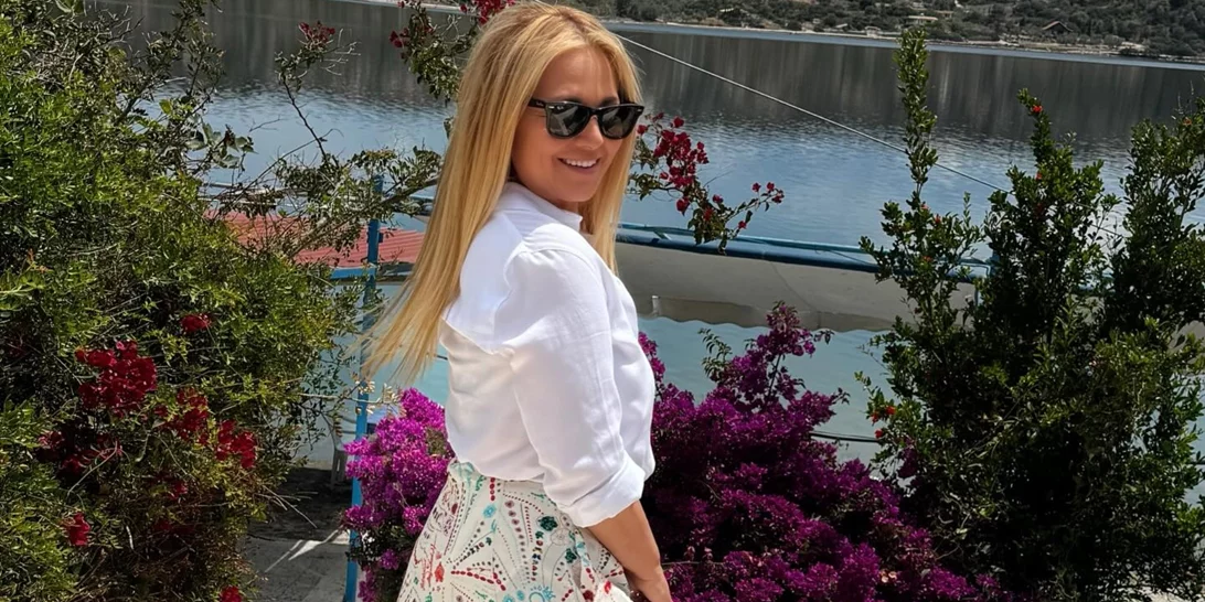 Η Νάνσυ Ζαμπέτογλου με το item που δεν πρέπει να λείπει από τη βαλίτσα των διακοπών σου