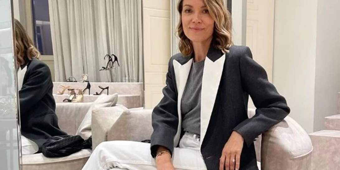 Bίκυ Καγιά: Σε luxury private club του Λονδίνου - Το μοναδικό που είχε επισκεφτεί η βασίλισσα Ελισάβετ στη ζωή της